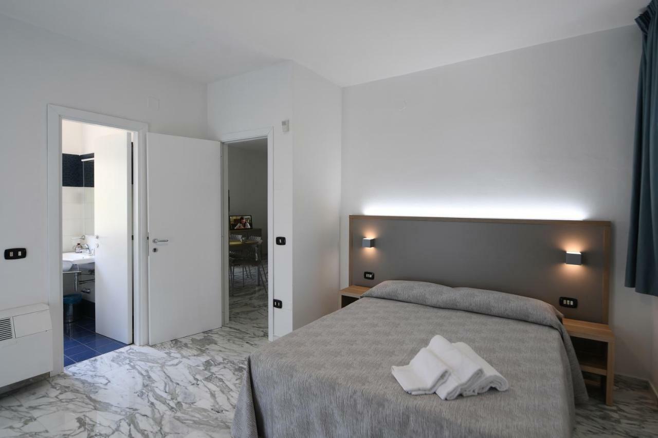 Residence Gambrinus Giulianova Exterior foto